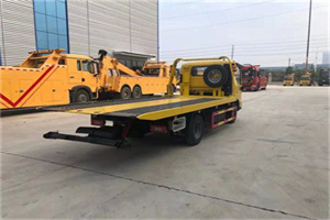 库尔勒非事故拖车